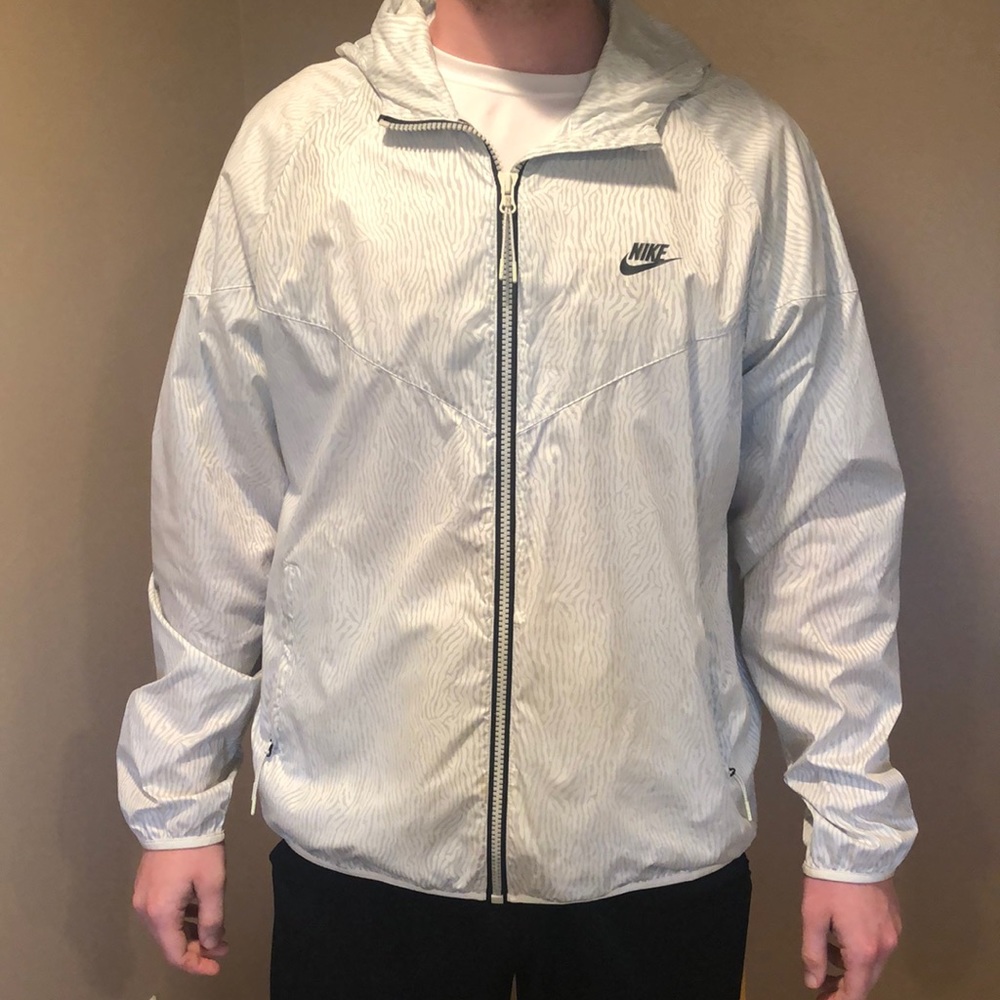 Men’s Nike Windbreaker